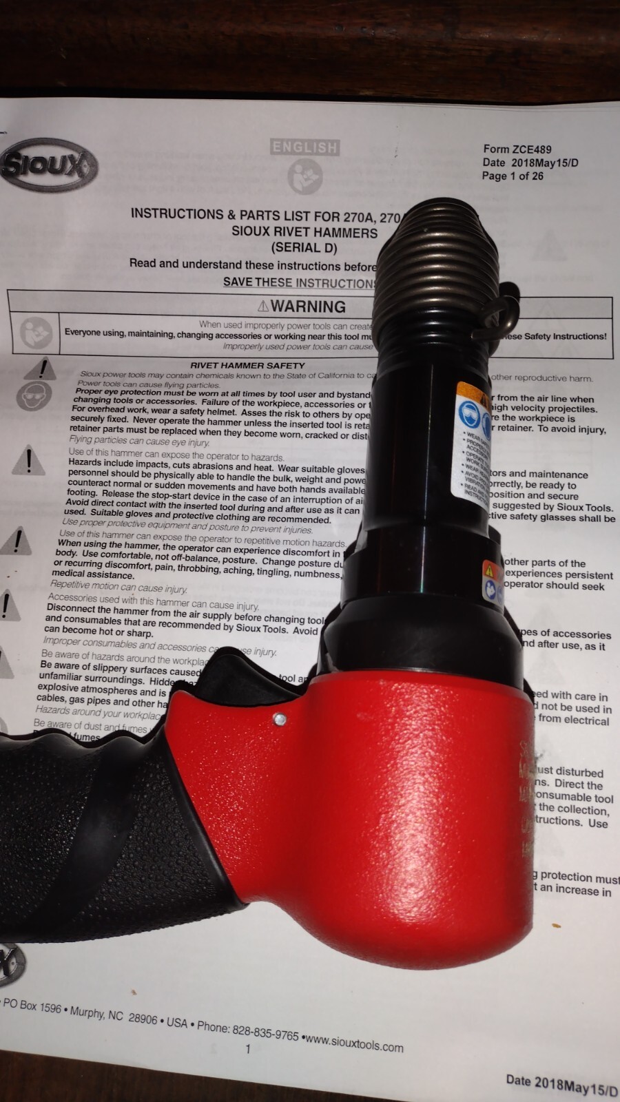 NEW SIOUX 270A PNEUMATIC AIR RIVET GUN RIVETER