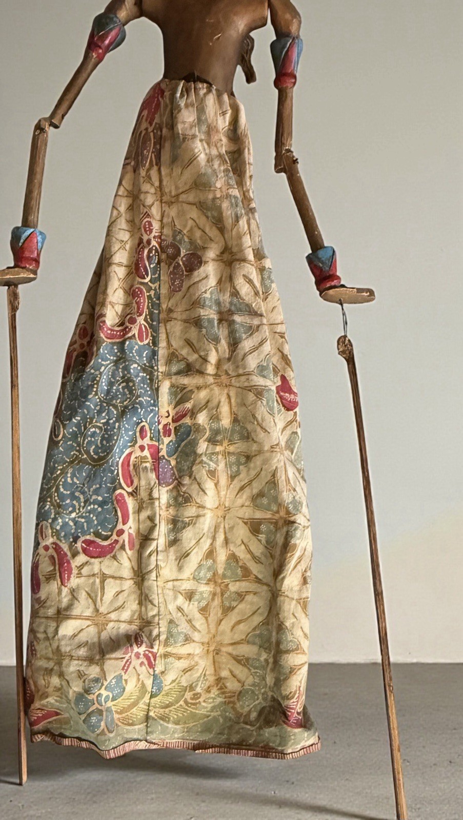 Old wayang golek handcarved wood rod puppet Indonesia 28”