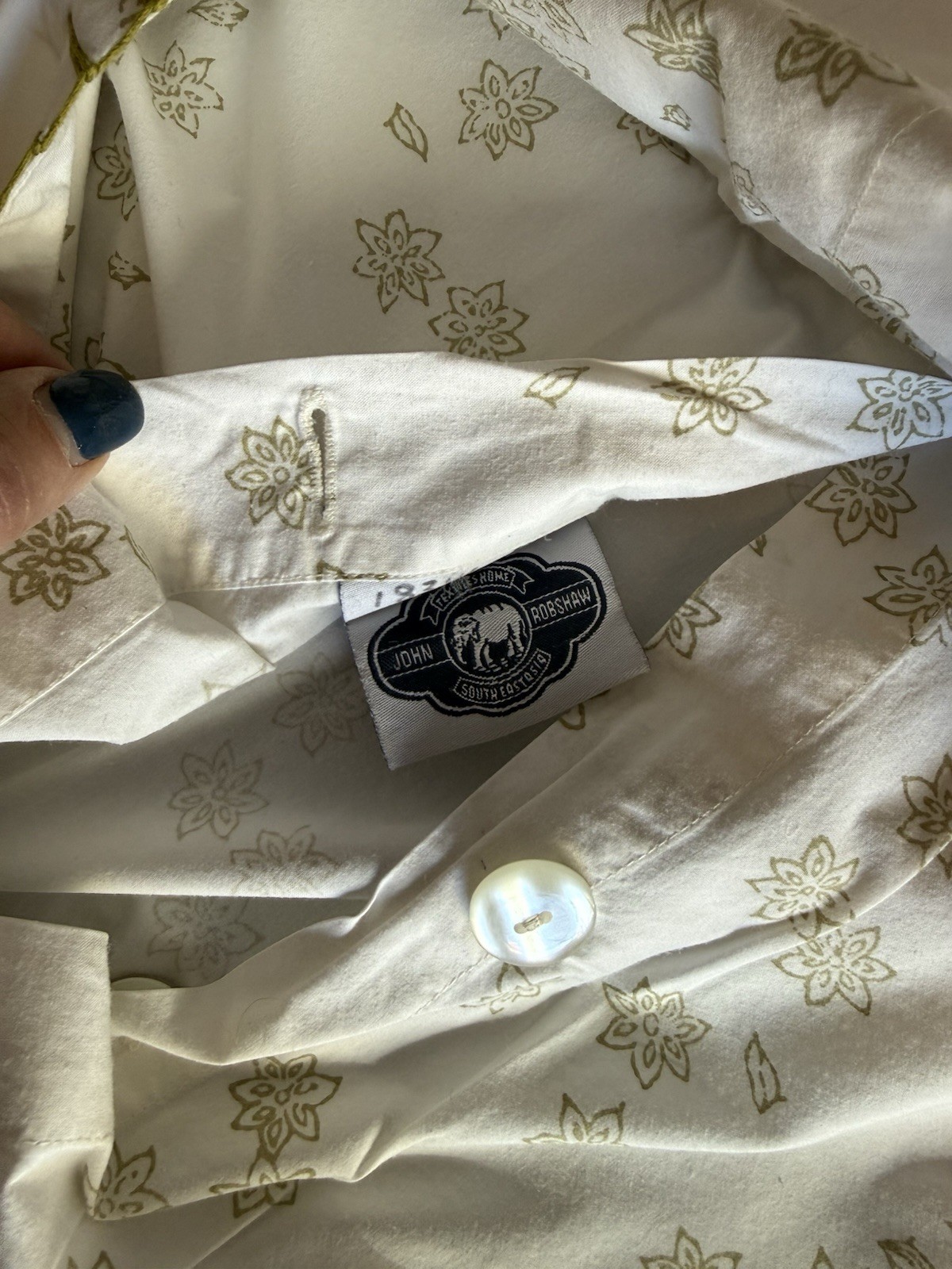 TWIN John Robshaw Organic Cotton Sage Green floral Duvet Cover - Owned (2 Avail)