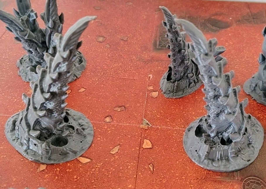 Tabletop Terrain - Large Bulk Alien Lot - for Warhammer 40K/Kill Team 8 Pieces