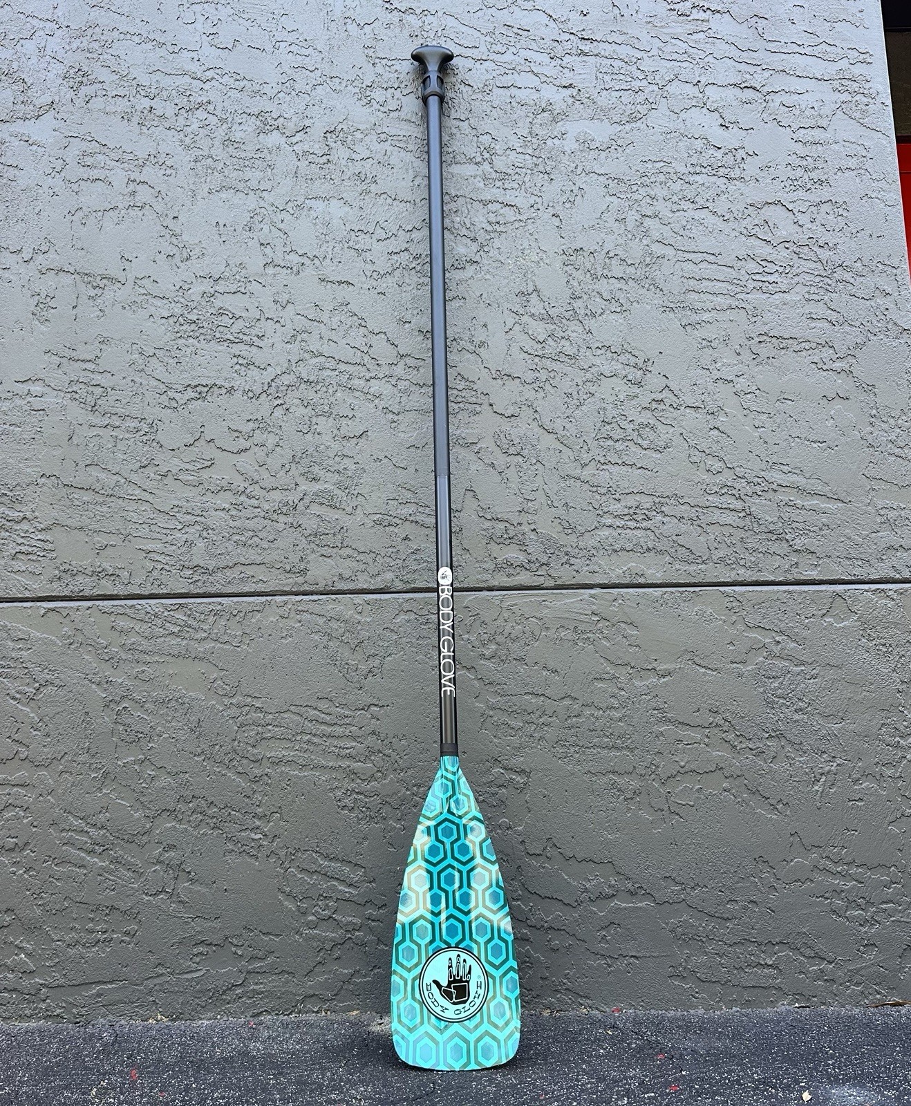 3-Piece Adjustable SUP Paddle –Lightweight, Floating Aluminum Shaft (Body Glove)