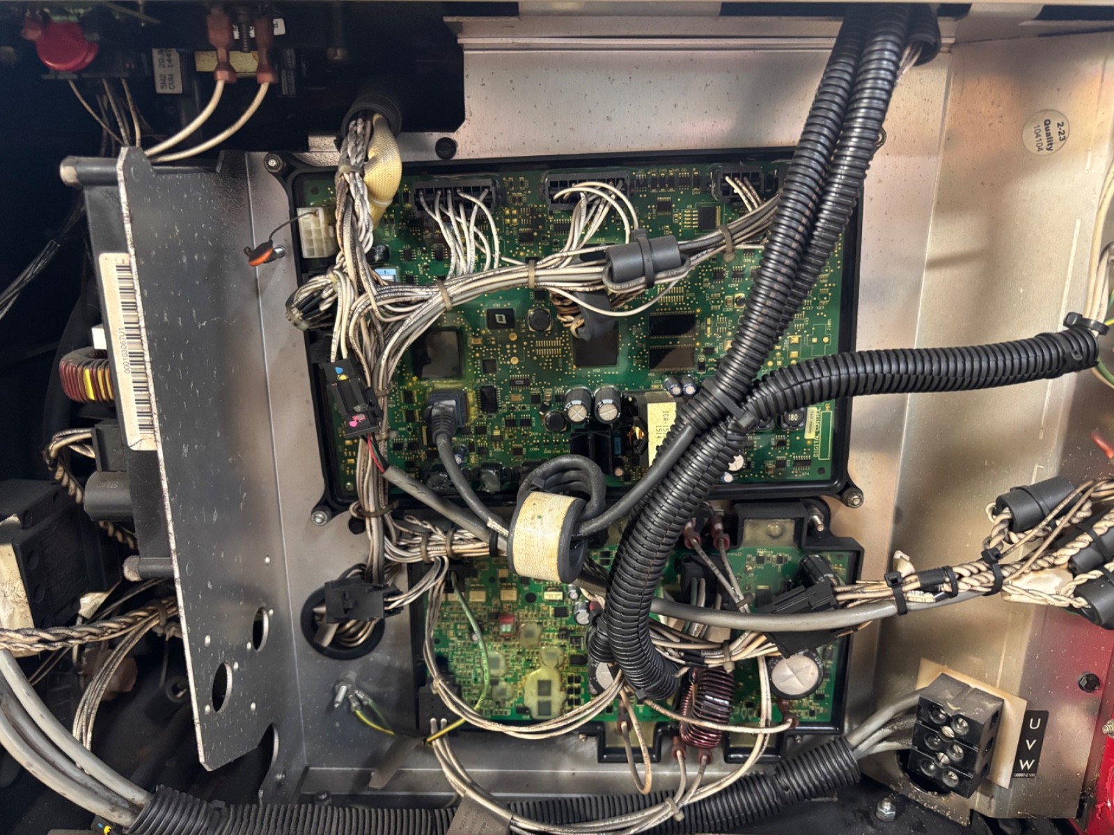 Lincoln PowerWave R350 (BAD POWER BOARD—For Parts)—FREE SHIPPING