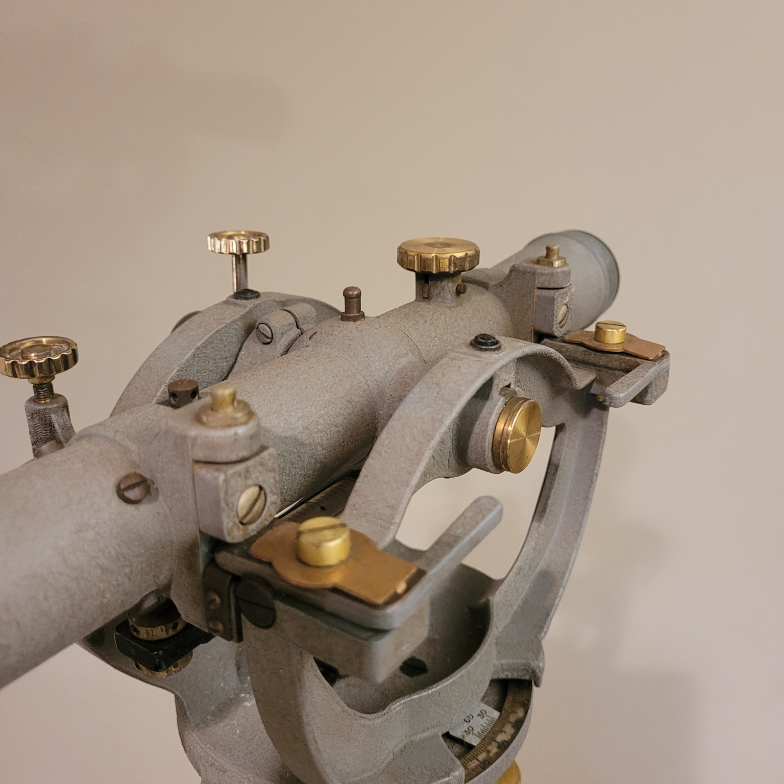 David White Transit W/TRIPOD - CLEAN READY FOR DISPLAY