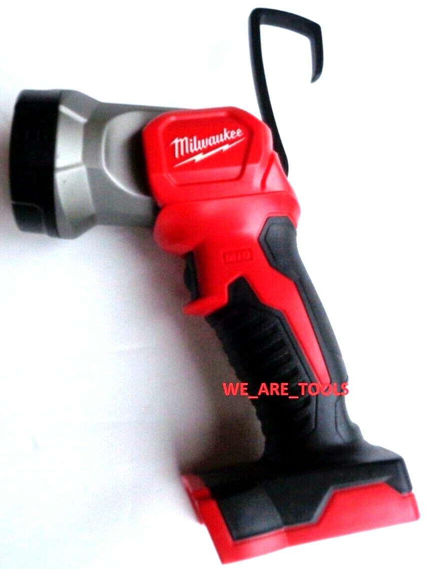 Milwaukee 2735-20 LED Flashlight M18 Cordless 18 Volt Li-Ion Work Light 109 Lum