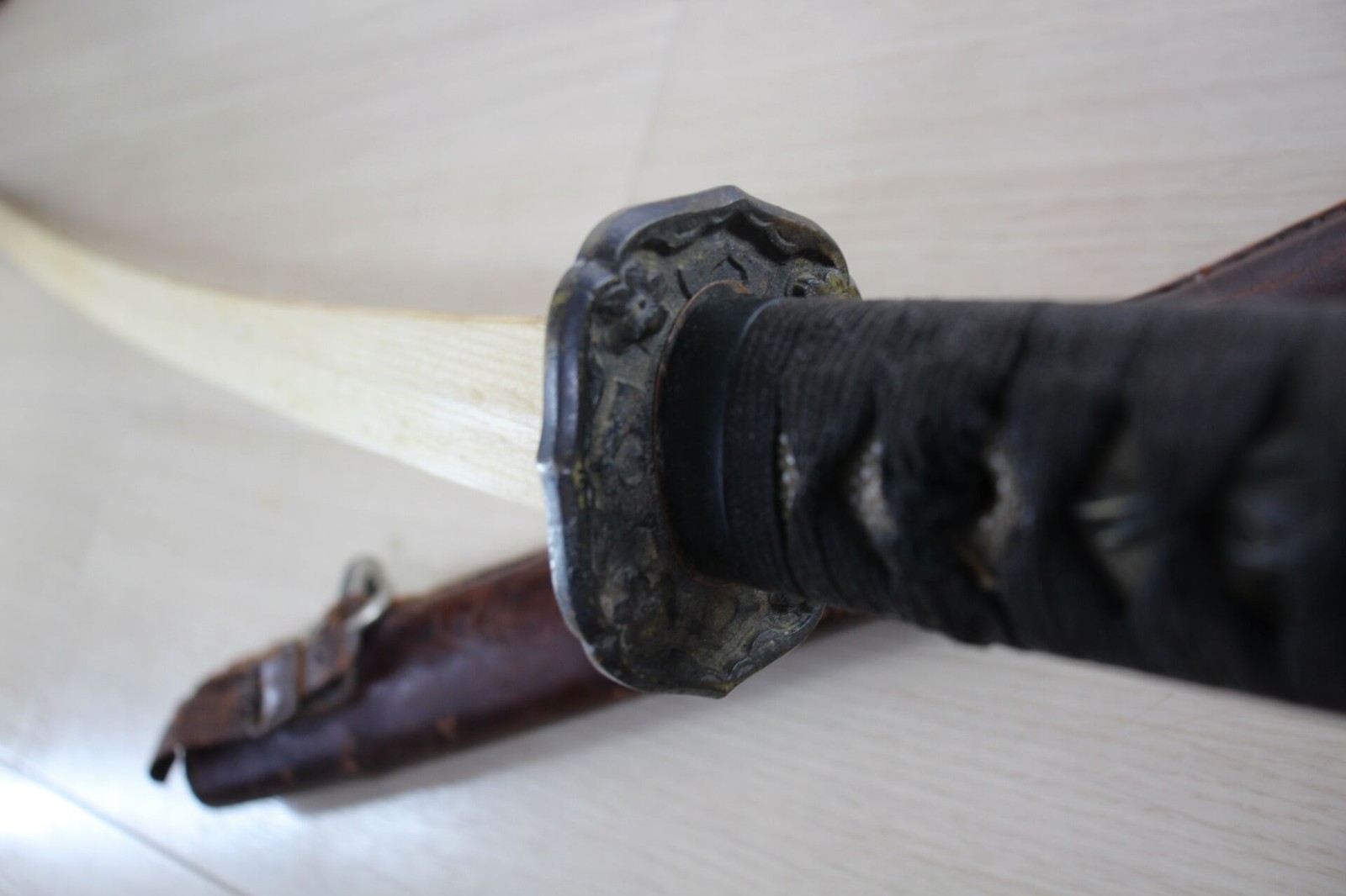 WWII Japanese Army Type 98 Gunto Mounts Koshirae w/ Wooden Blade I38