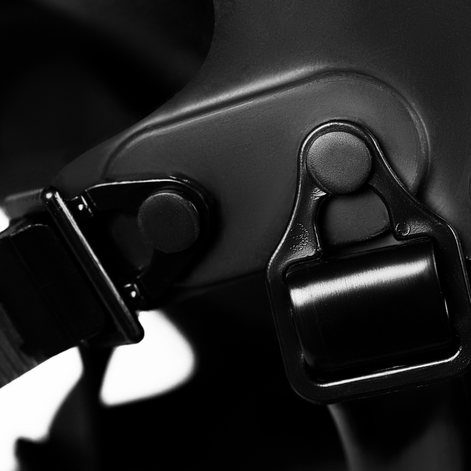 ✅ Israeli Gas Mask | Latex Rubber | Breathplay + Drinking Tube | Pissplay Kink