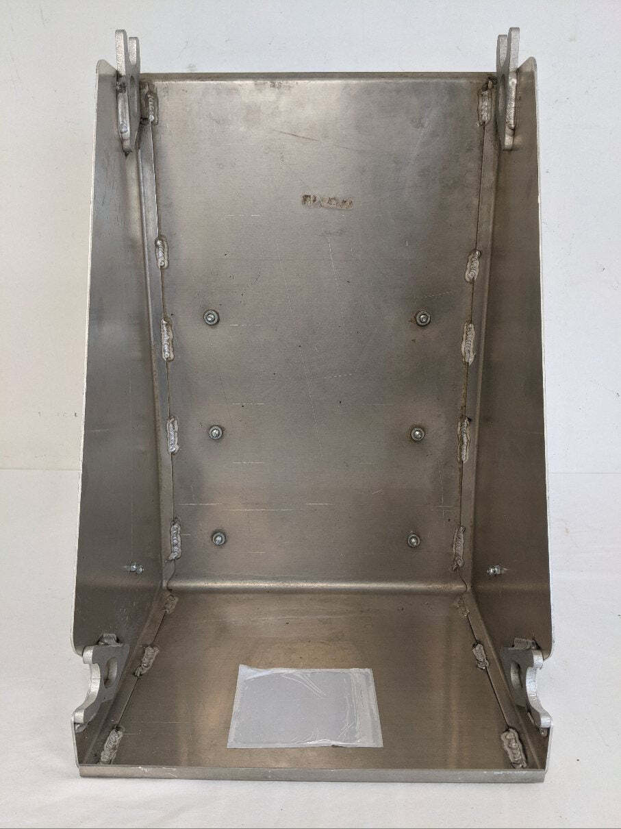 Used Freightliner Plain w/ Steps ST SSR 3 Battery Box Cover - P/N A06-61816-004