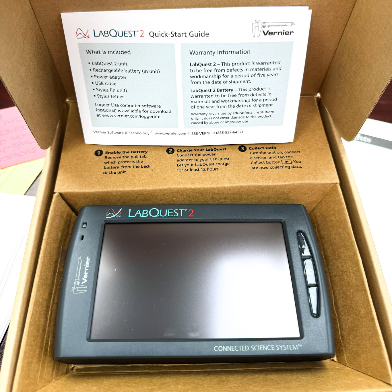 Vernier LabQuest 2 Data Logger and Interface Connected Science System LQ2-LE