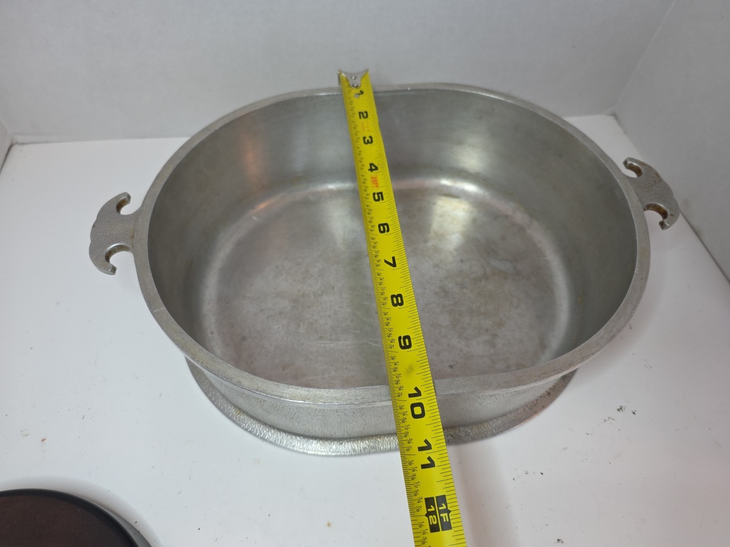 Guardian Service 13” Aluminum Oval Dutch Oven Roaster Pan - No Lid, Vintage