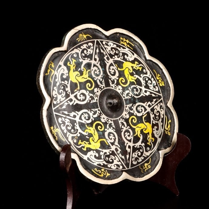 Old Chinese Dynasty Bronze Ware Gilt Sliver Dragon Beast Mirror Bronze mirror