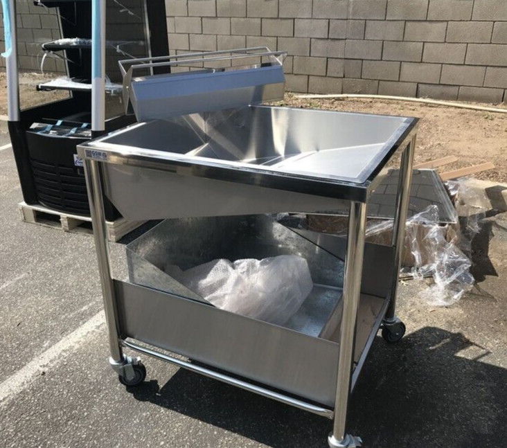 NSF Donuts Table 34" x 28" x 36" W/ Glazing Dipper Sugar Pan Bottom Basket Donut