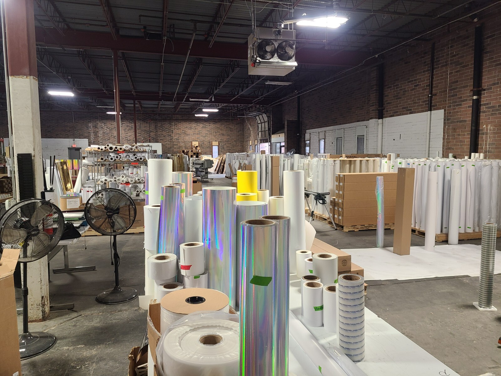 Self-Adhesive Poly-Vinyl Banner Aqueous Inkjet Print Roll Tear & Water-Resistant