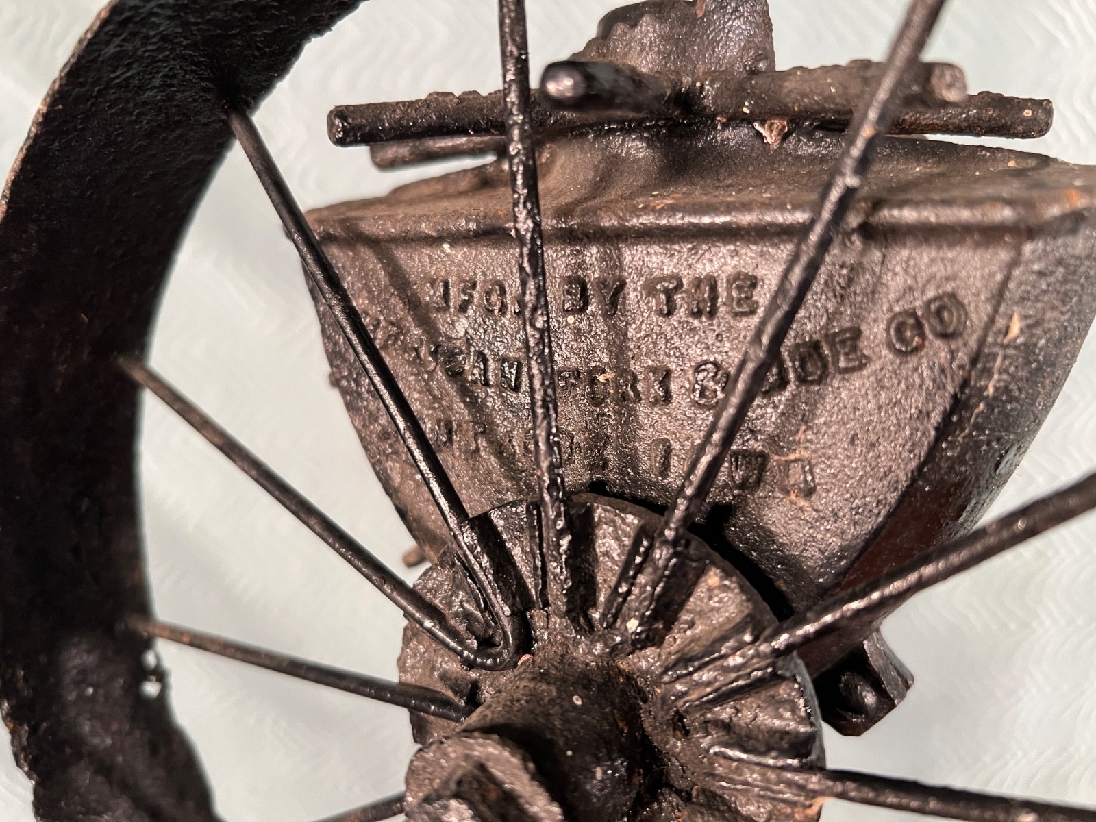 VTG/ATQ “Midget” Garden Seeder Pat Dec 9 14, Display only, doesn't not rotate