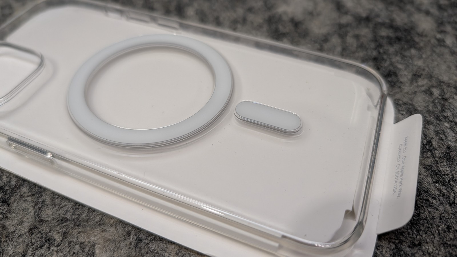 Apple iPhone 13 Clear Case with MagSafe 🔥New/Open Box🔥
