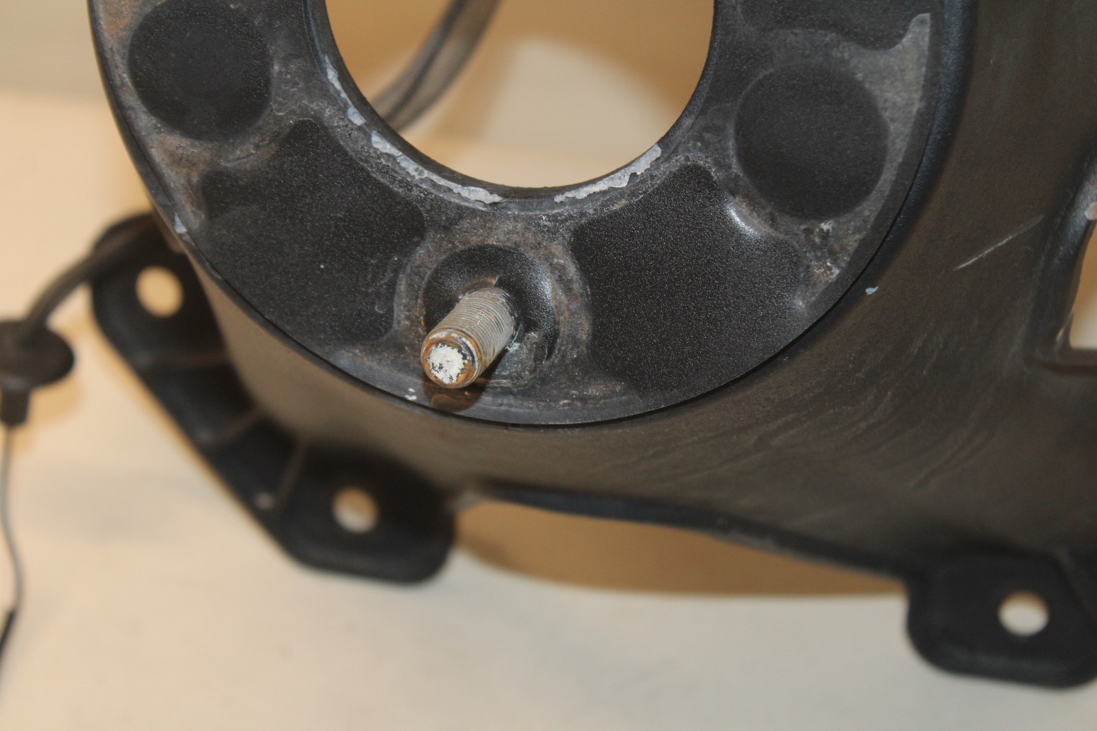 07-18 JEEP WRANGLER REAR SPARE TIRE BRACKET CARRIER THIRD BRAKE LIGHT 55397217