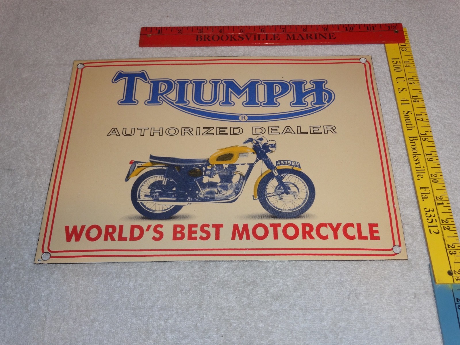 VINTAGE TRIUMPH MOTORCYCLES DEALER PORCELAIN METAL GASOLINE OIL SIGN!