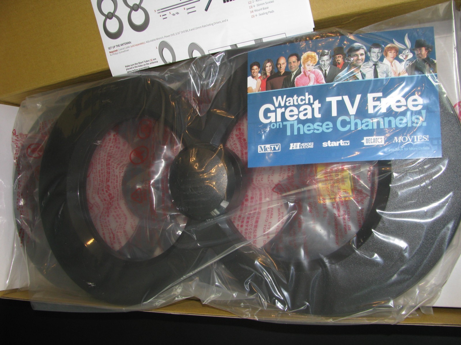 Antennas Direct - ClearStream 4MAX Indoor/Outdoor HDTV Antenna