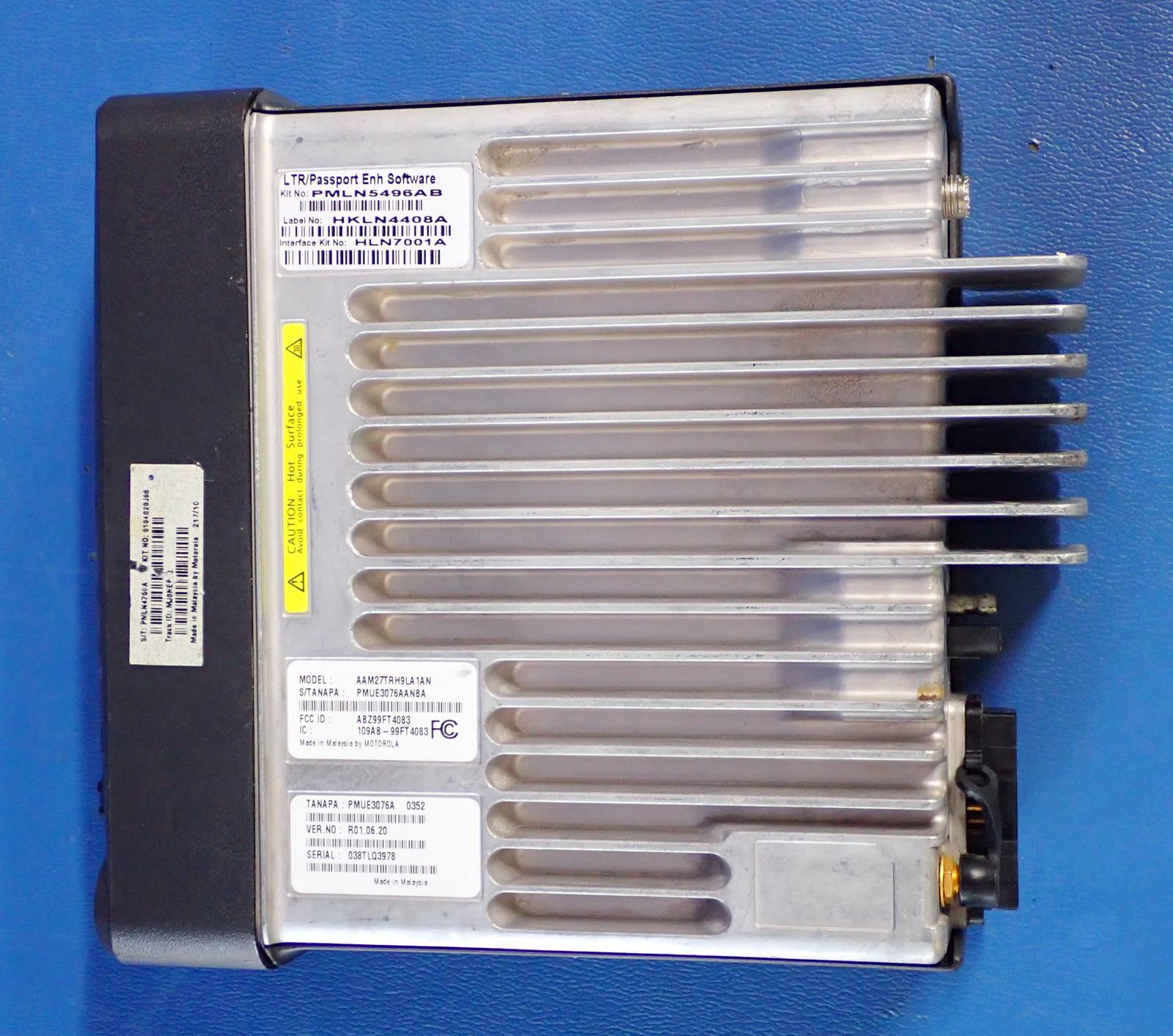 MOTOROLA XPR 4550 Two-Way Radio AAM27TRH9KA1AN