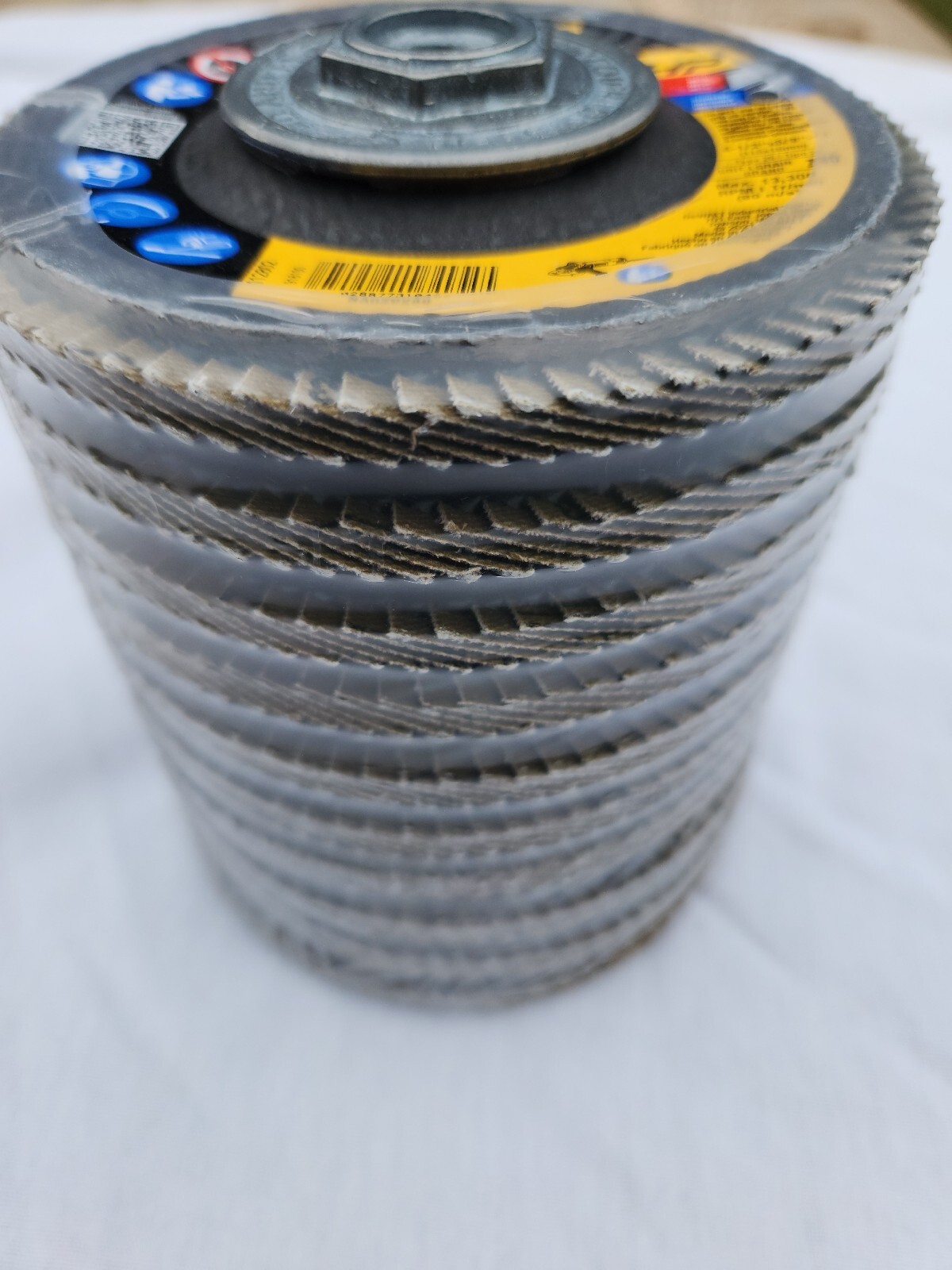 Dewalt DW 8313 4 1/2" X 5/8-11 Z 60 Flap Disc 10 Pack No Box