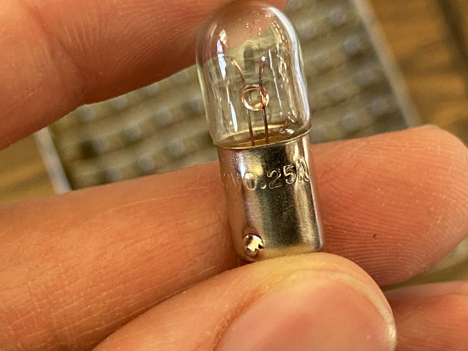 10 New #44 Incandescent Bayonet Base Lamp Light Bulbs 6v 6.3v .25A BA9s (Qty)