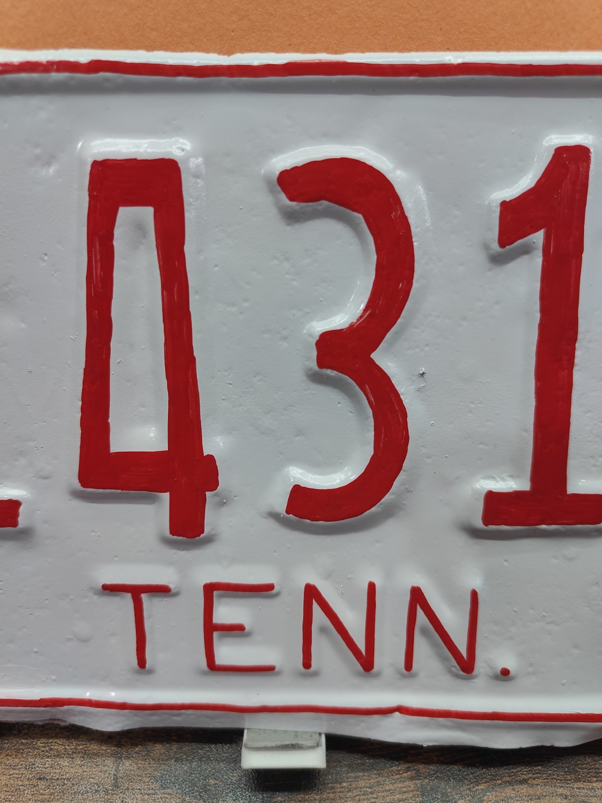🟥Tennessee TN Tenn License Plate Tag 🟥 1955 LONG State Shaped Blount 10 14315