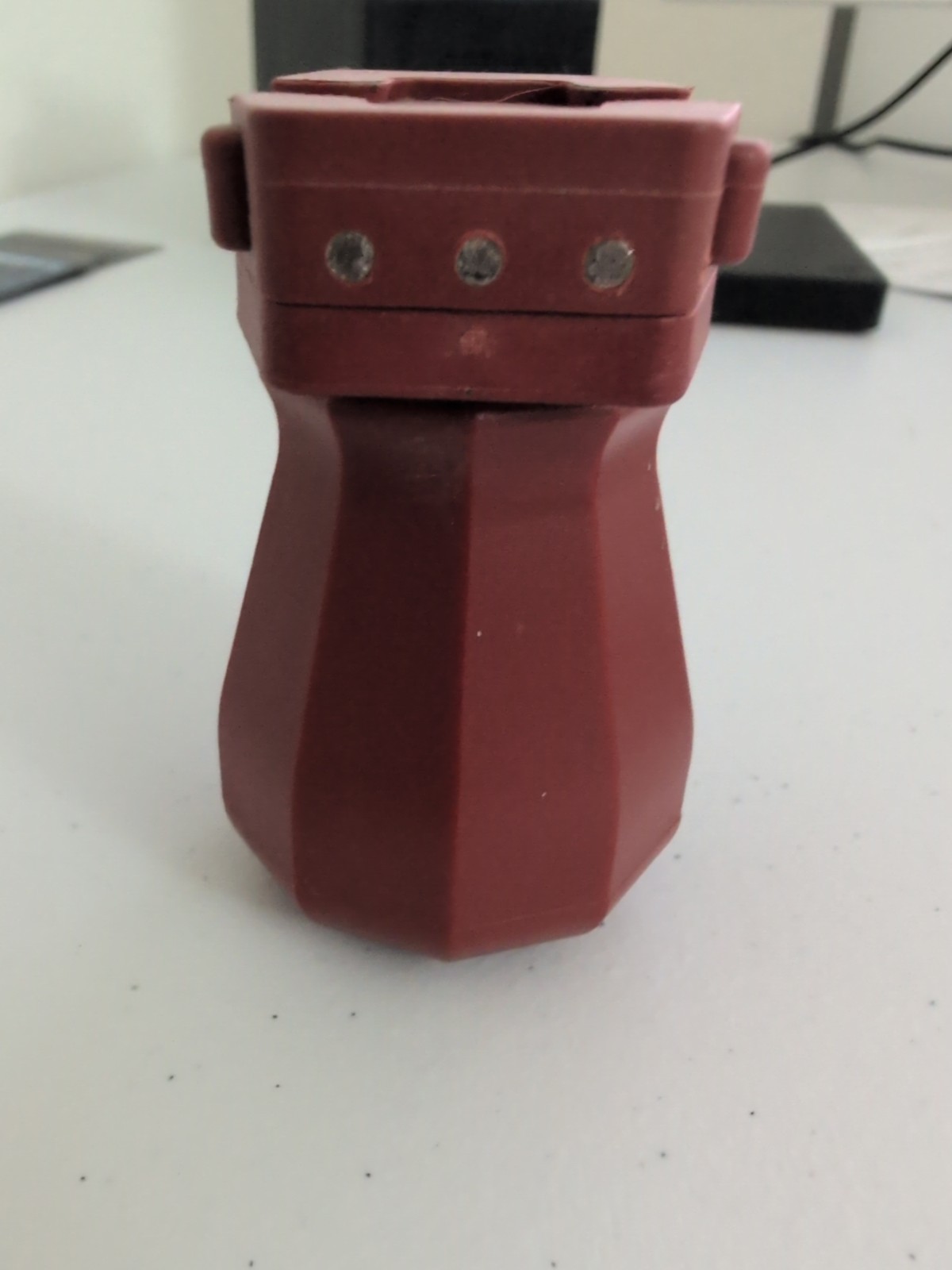 Games Workshop Red Paint Handle