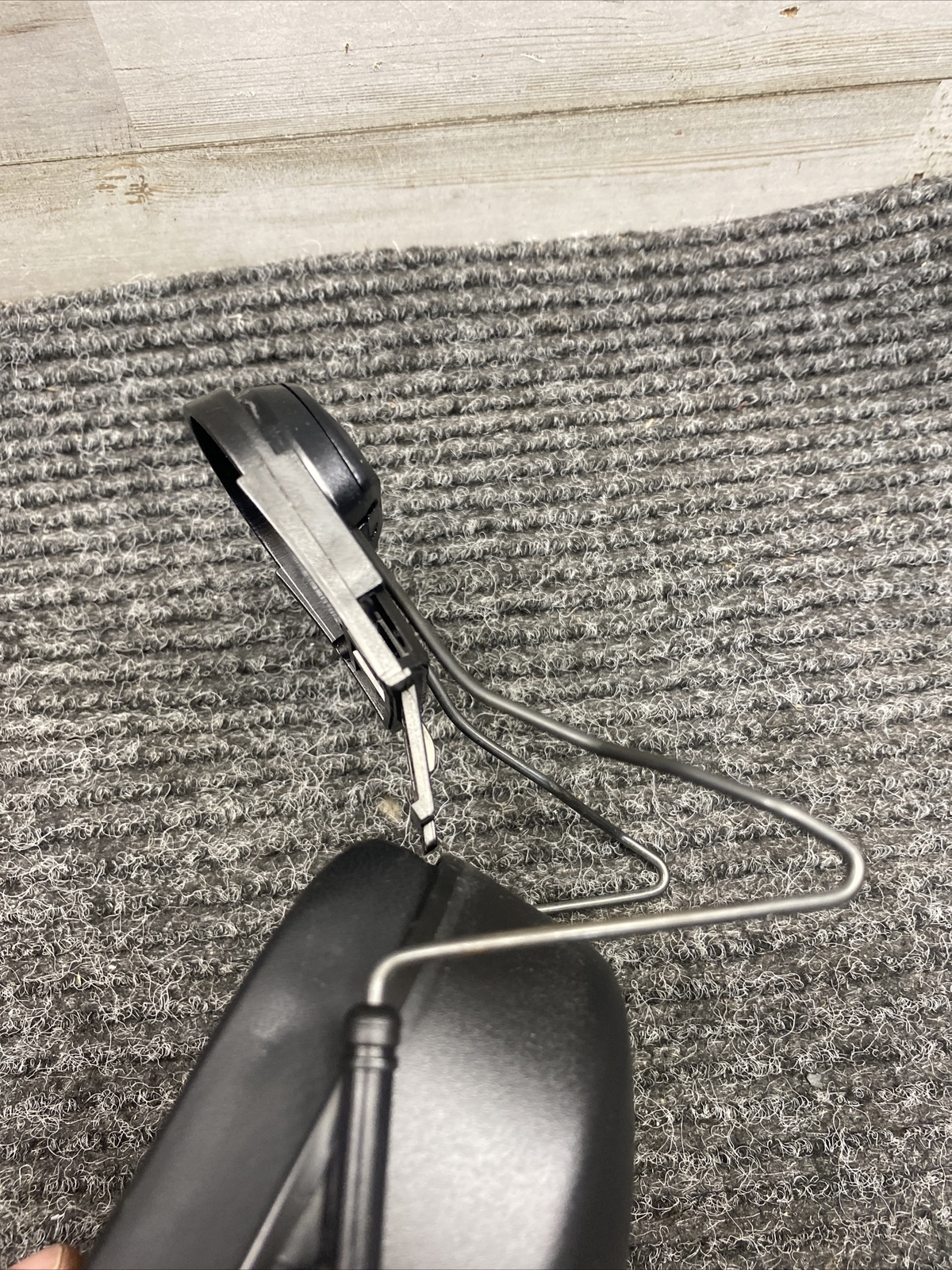 Pyramex Black Dielectric Hard Hat Cap Mounted Earmuffs, CMFB6010, NRR 23dB, New