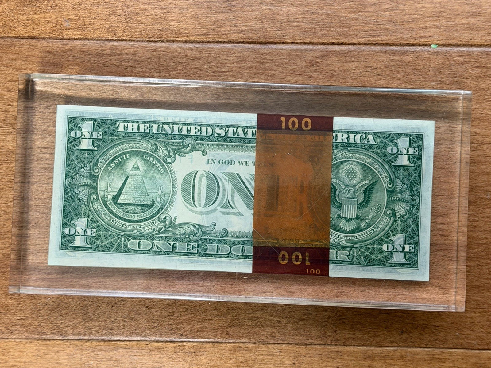 Vintage 100 1969 One Dollar Bills In Acrylic/Lucite $100 Paperweight!