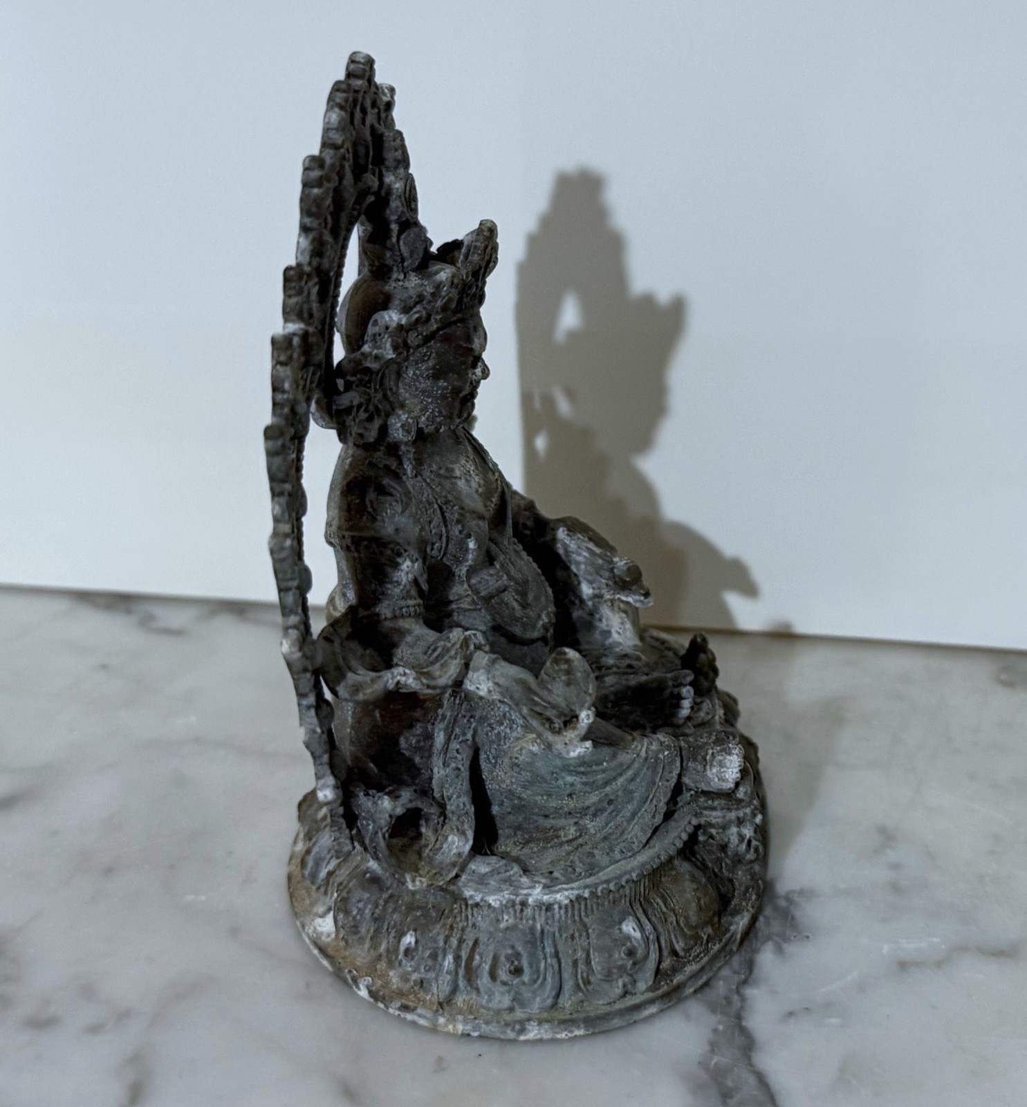 OLD BRONZE TIBET STATUE OF SEATED BUDDHIST FIGURE OF A DHARMAPALA