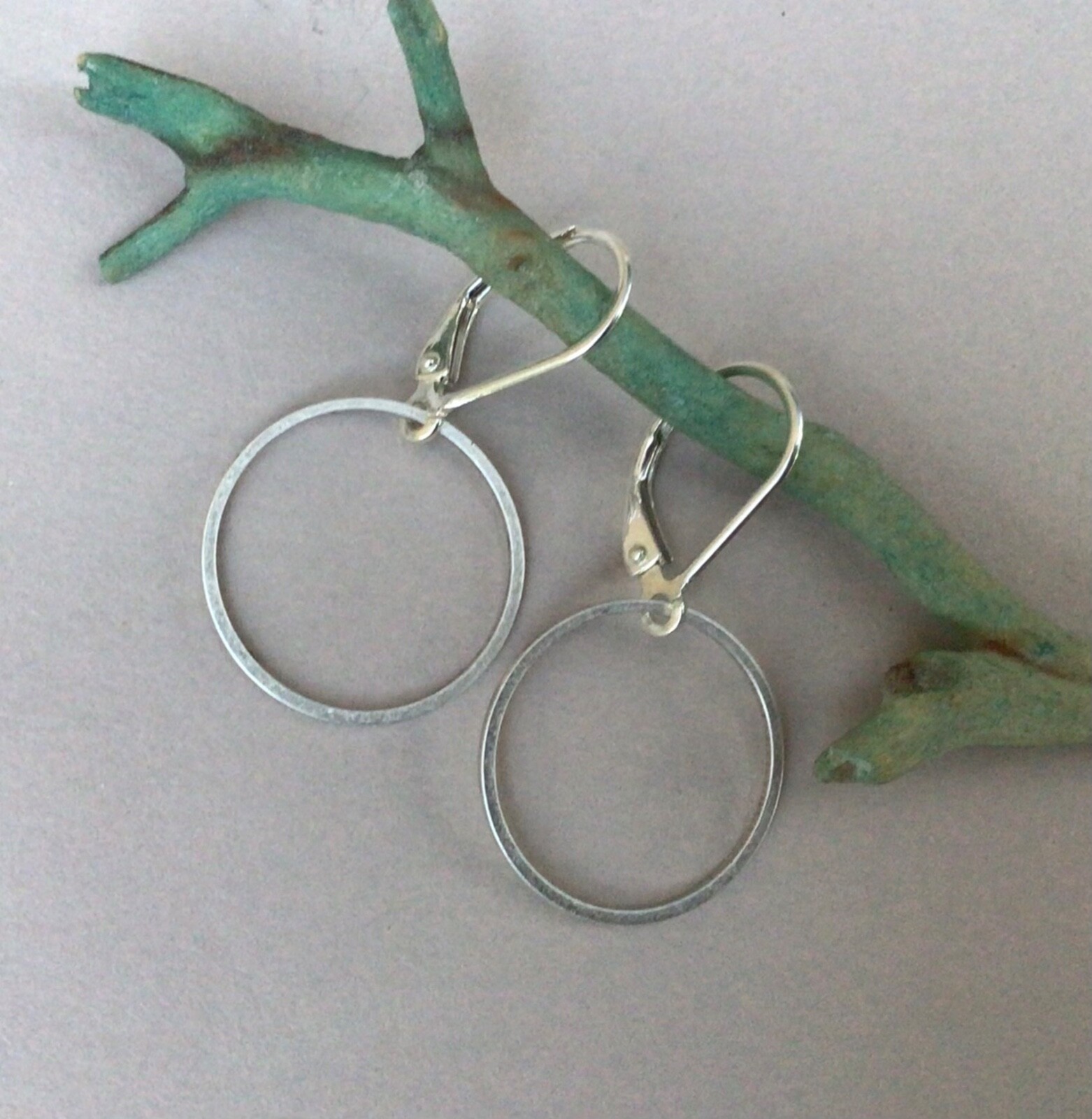 New Handcrafted Artisan Jewelry Sterling Silver Sundance Charm Circle Earrings