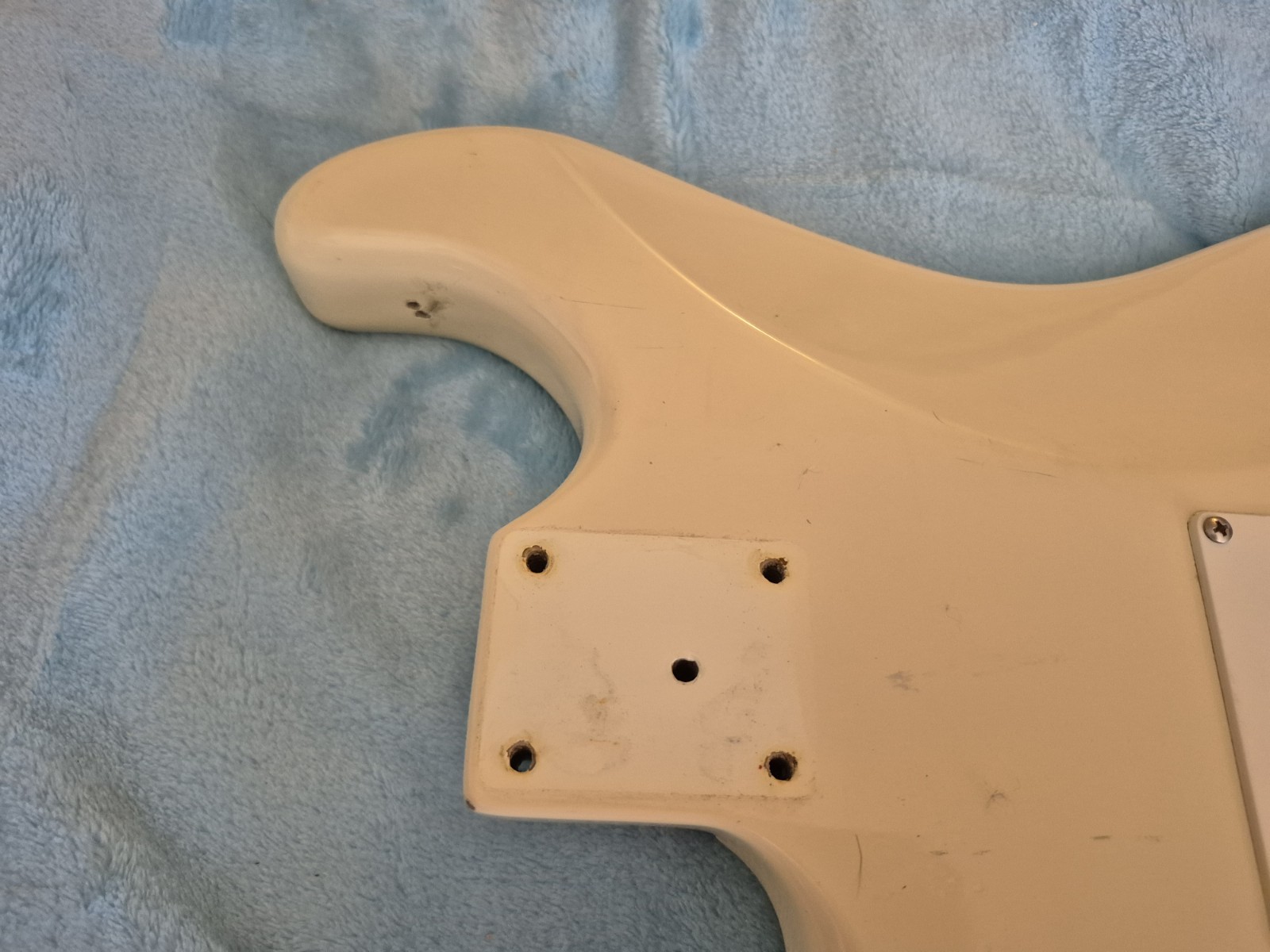 Squier By Fender Stratocaster Strat Electric Guitar Body Arctic White Reliced