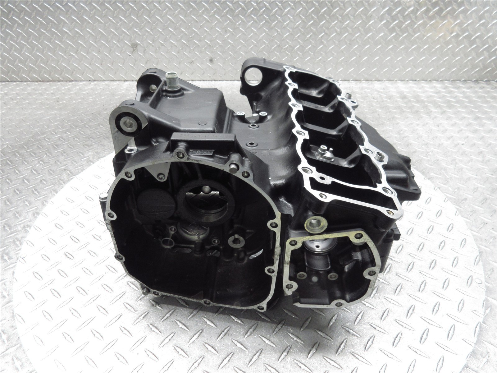 2023 20-23 Kawasaki ZR900 Z900 Crankcase Crank Case Engine Motor Block OEM
