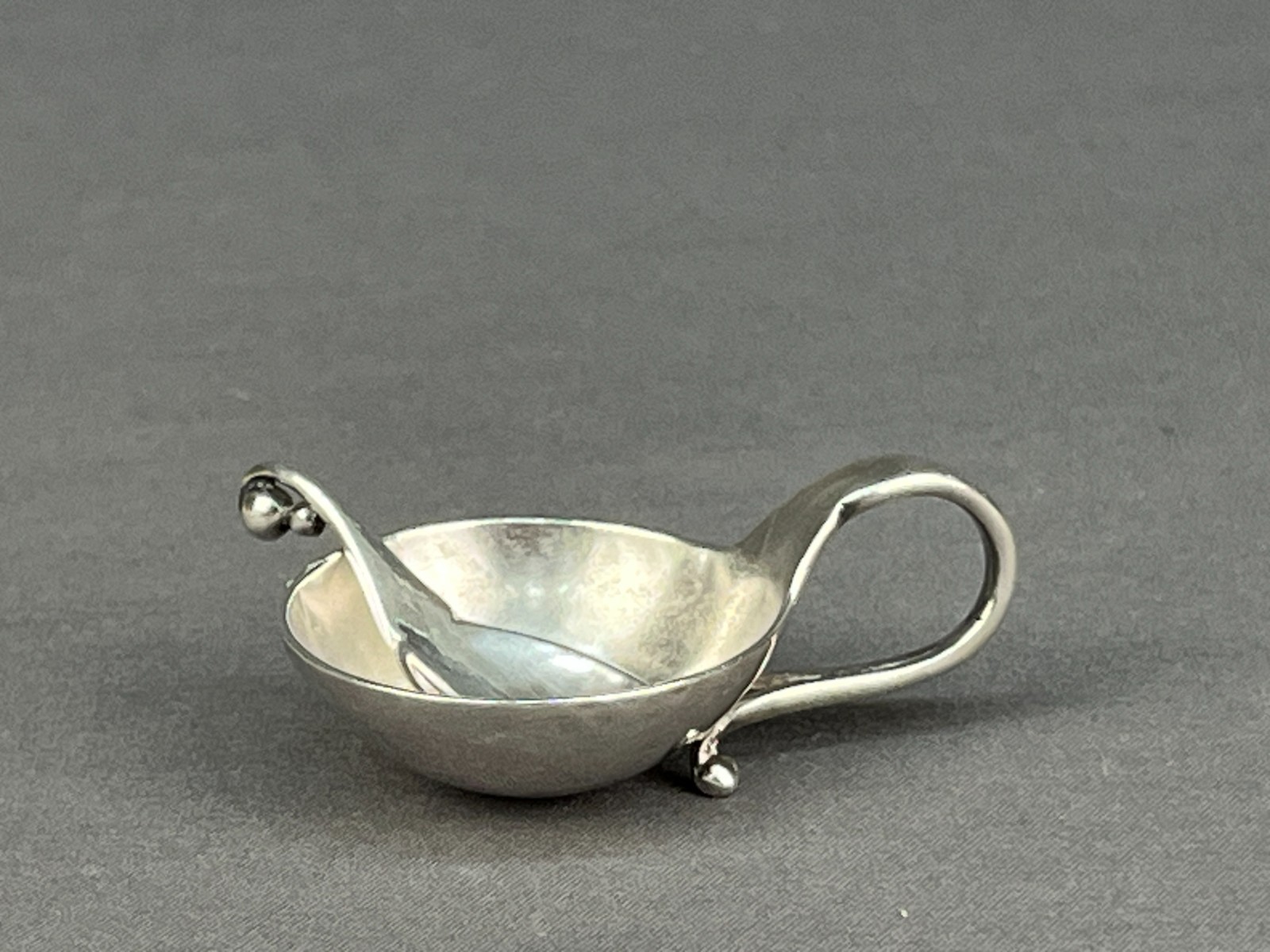 Georg Jensen Sterling Individual Salt Cellar(s) + Spoon(s) No. 110 Denmark