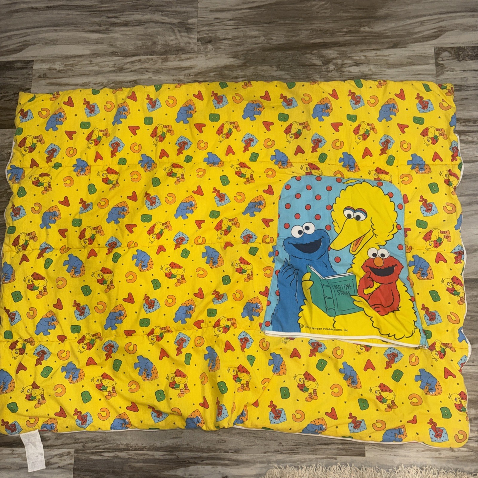 Vintage Big Bird Sesame Street Yellow Kids Sleeping Bag 39X25 Folds Into Pillow