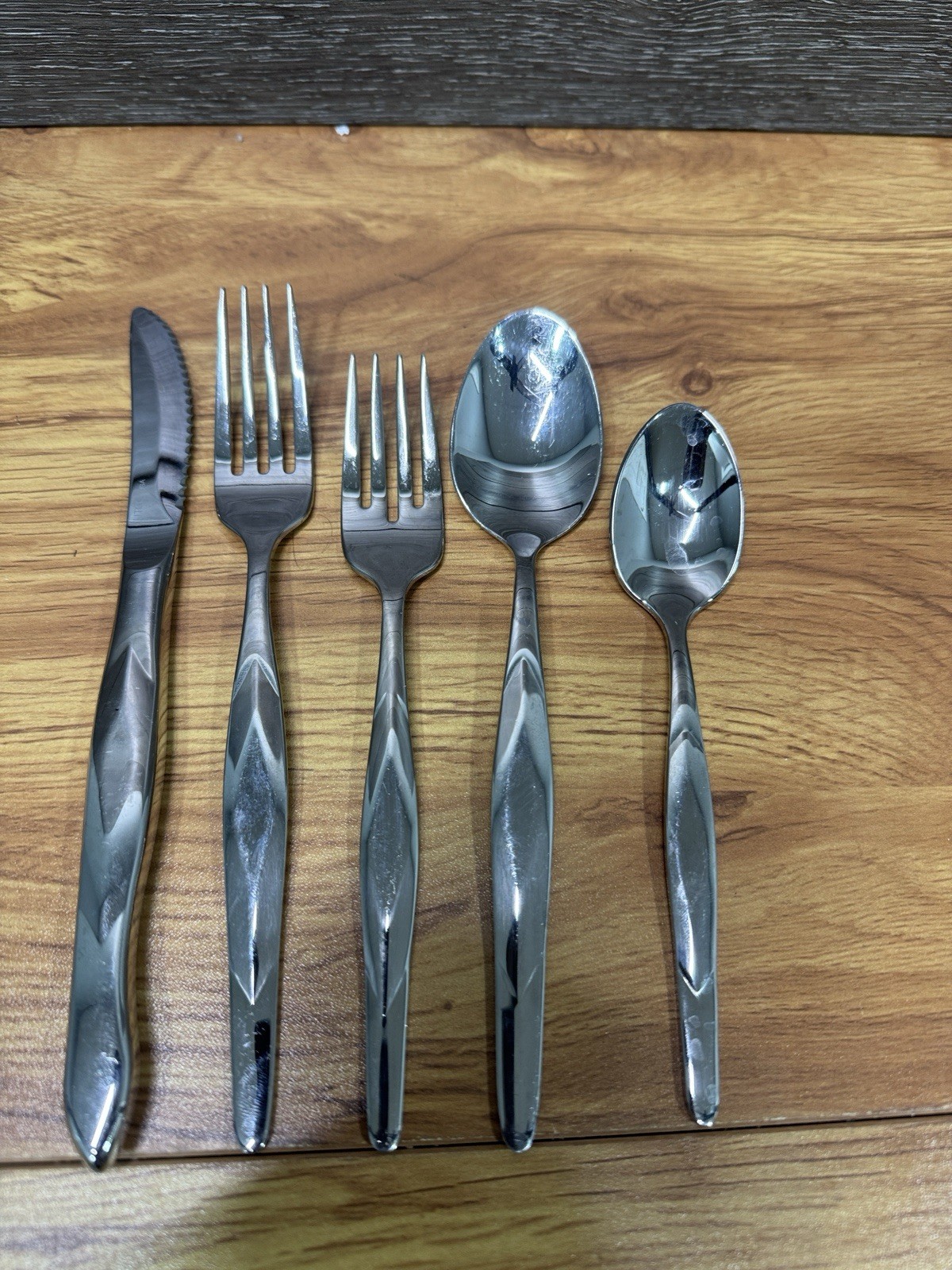 Cutco USA 18/10 Stainless Steel 5pc. Place Setting Flatware Set(Service for One)