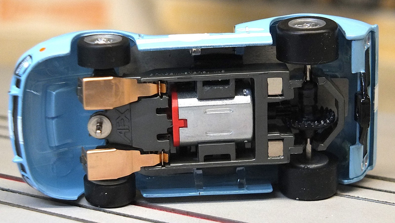 AFX 22130 Ford GT40 Mark II Mega G+ HO - Chassis 1085 Limited Edition 2 EACH