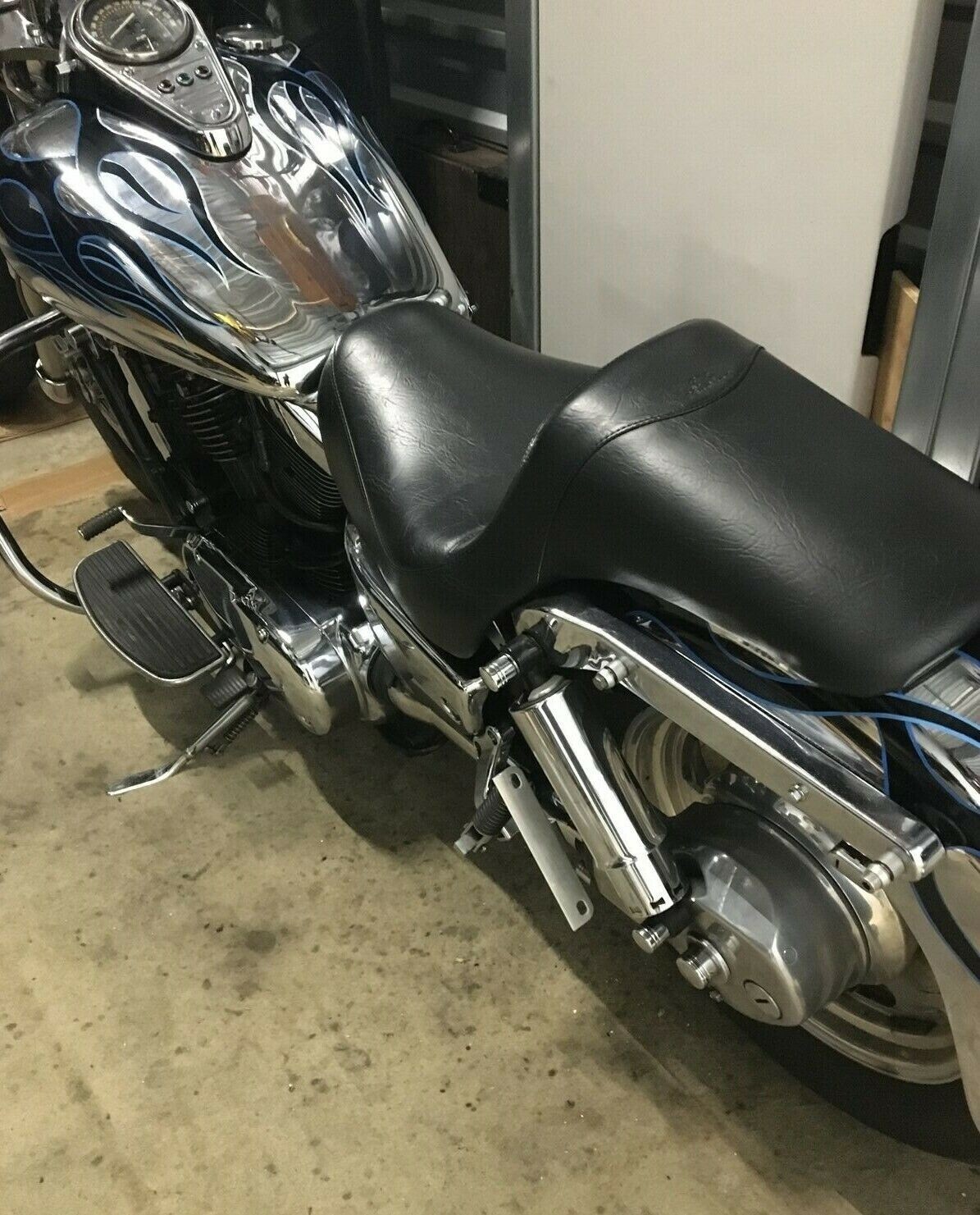 License Plate Relocation Bracket for HARLEY-DAVIDSON SPORTSTER 1200 883 1100 S