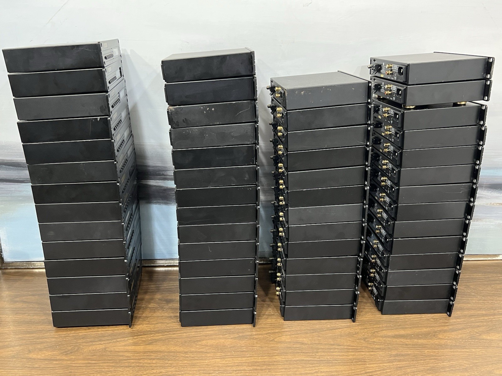 Parasound TDQ-150 Stereo tuner Working ( PRICE FOR 1 UNIT ONLY )