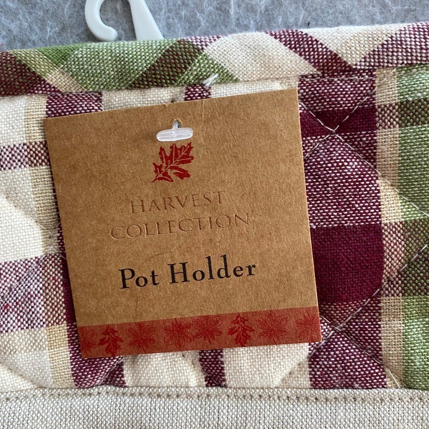 Fall Kitchen Towel Oven Mitt & Pot Holder Set of 4 Green Plaid Pumpkin NWT