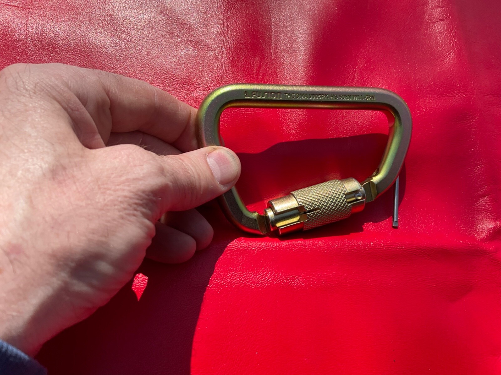 10 Pack Fusion Tacoma Carabiner Extra Duty 60kN - 13400Lb HIGH STRENGTH