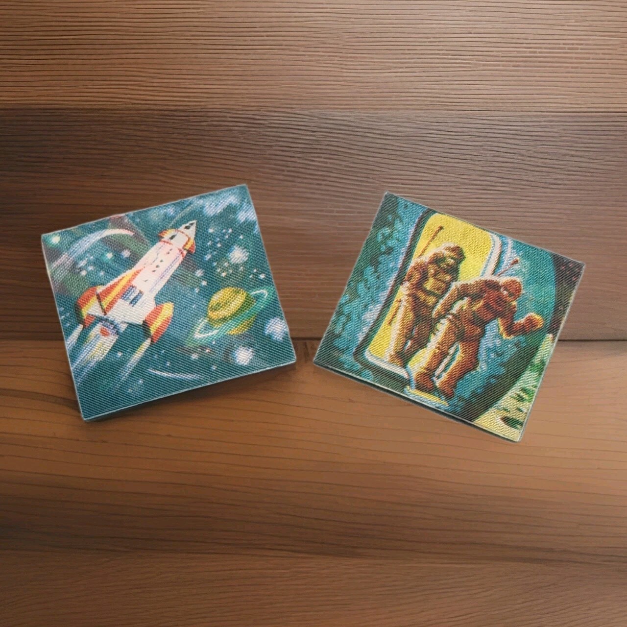 Vtg Vari-Vue Space Flicker Pins Retro Futurism 1960s Lenticular Rocket Astronaut