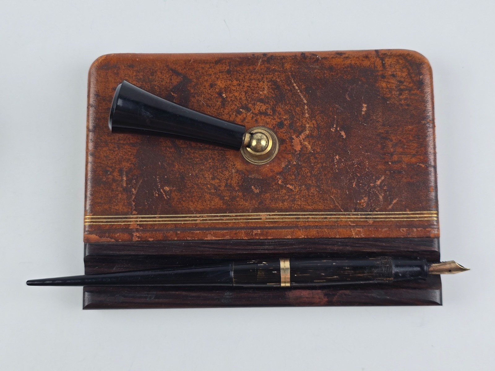 Vintage Parker Striated Vacumatic Fountain Pen Stand & Ink Well Bottle