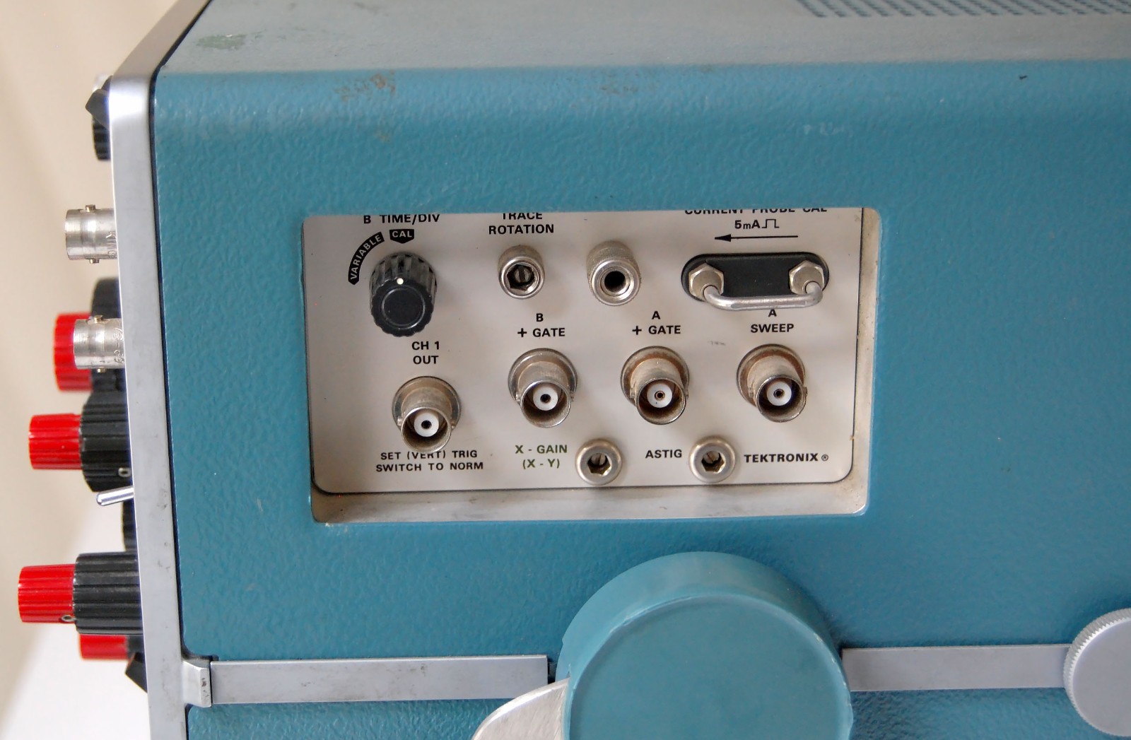 Tektronix 454 Oscilloscope 150 MHz 2 Channel Parts Repair