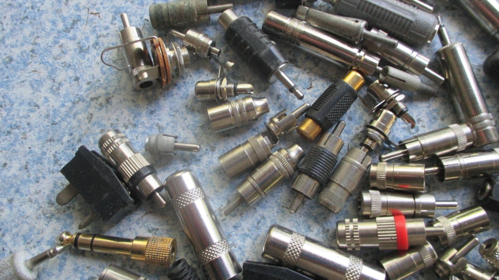 vtg radio stereo ham Jacks etc various size lot WOW!