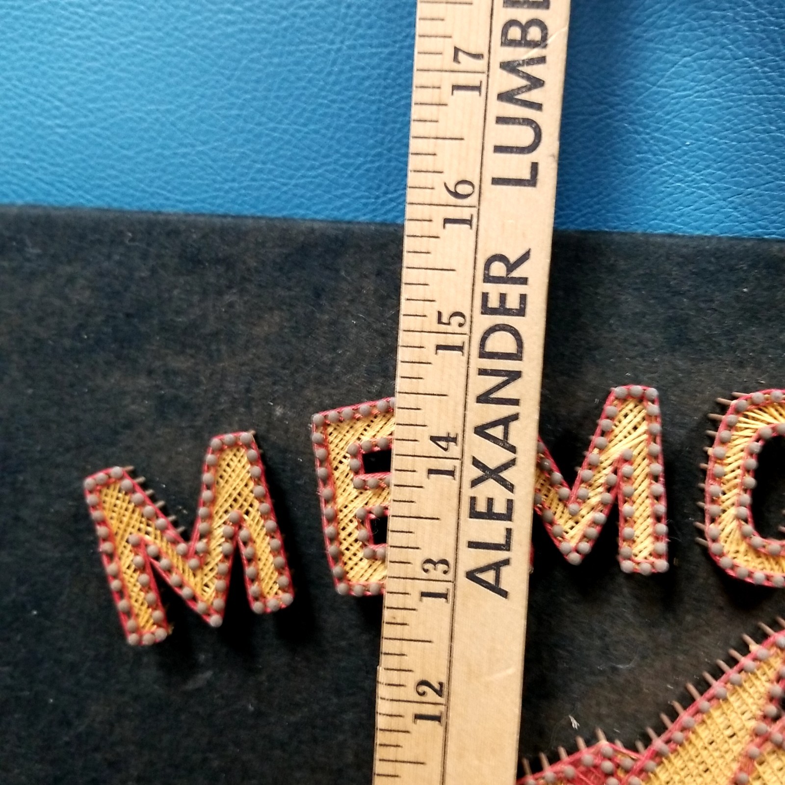 Vintage Memorial Chargers String Art Fan Collectible, Used