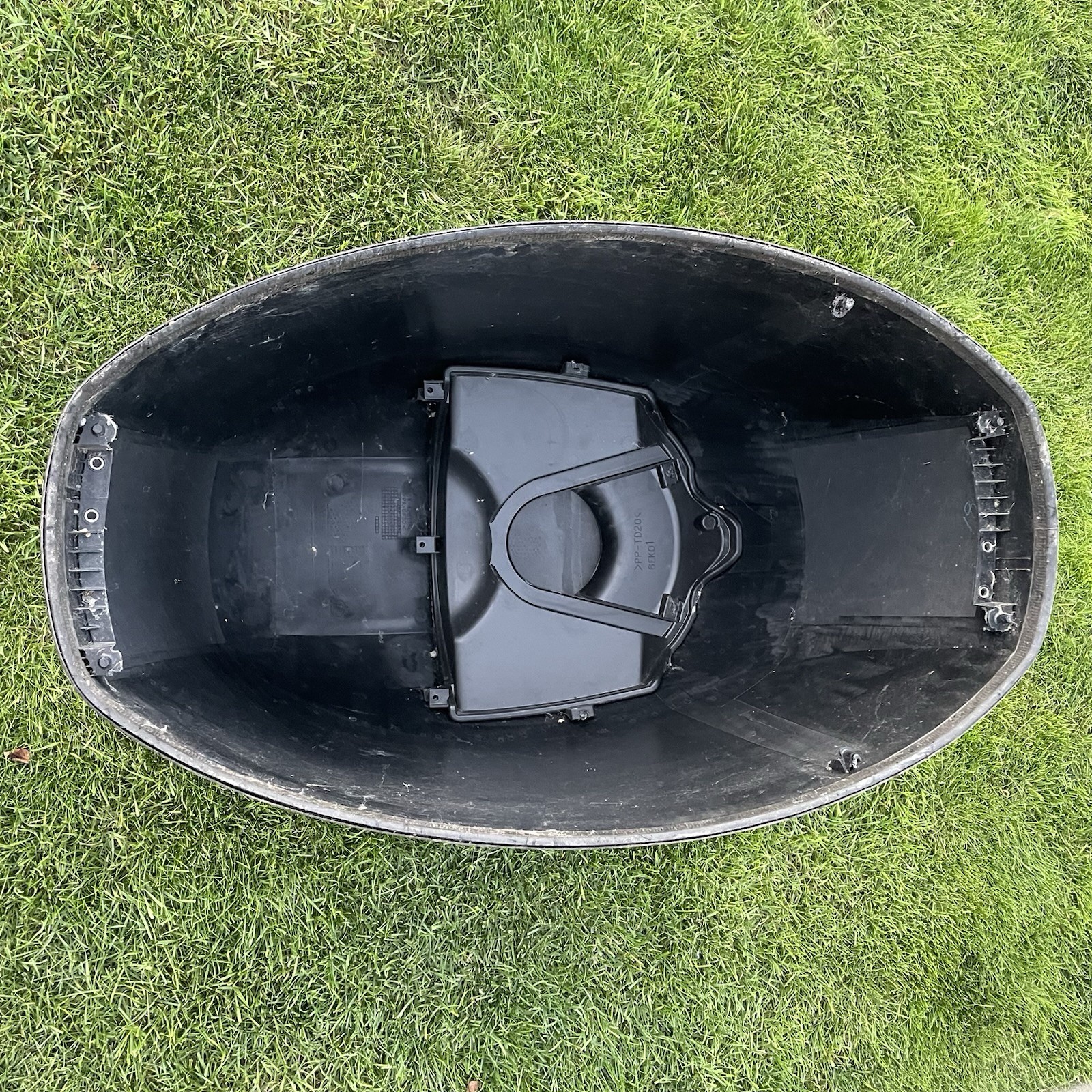 Yamaha 90hp 4 Stroke Outboard Top Cowling Hood Cover 6EK-42611-0