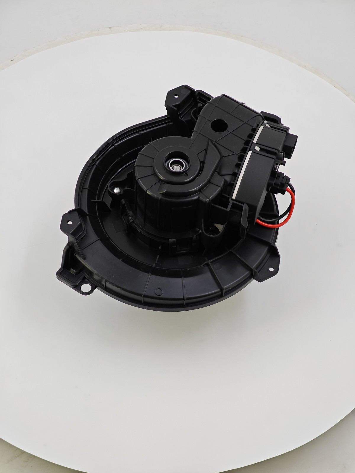 NEW 0008307902 Blower Motor Assembly For Mercedes-Benz Sprinter 2500 1500 3500