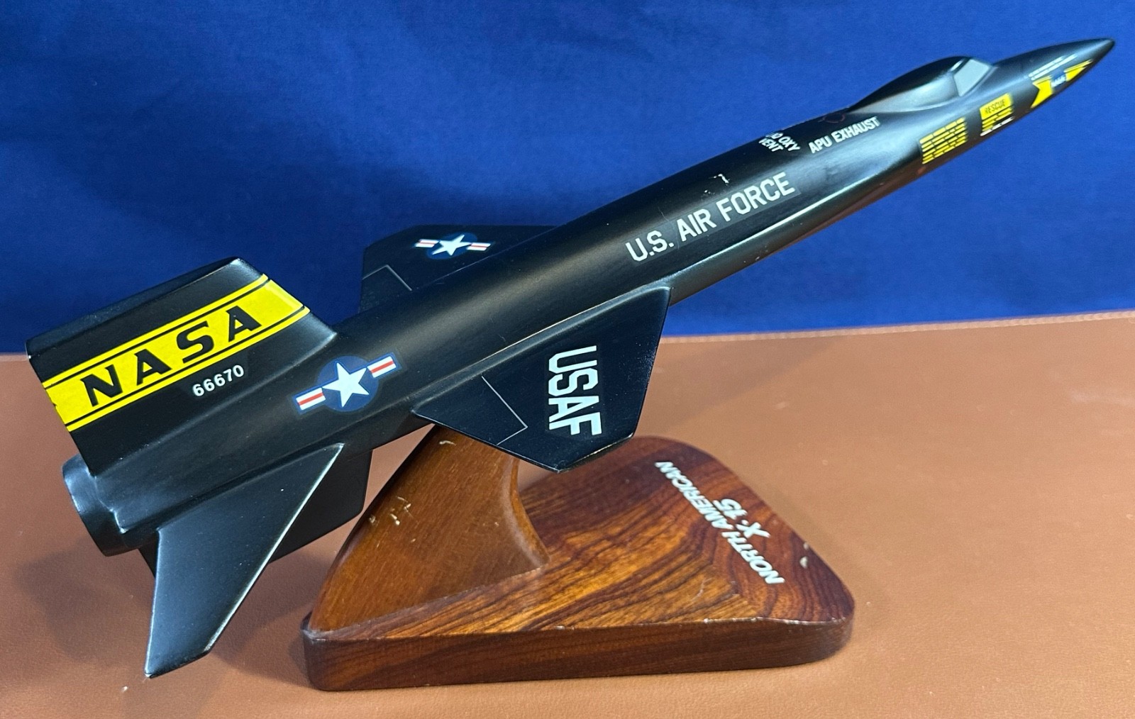 Joe Engle signed X-15 photo PLUS X-15 model