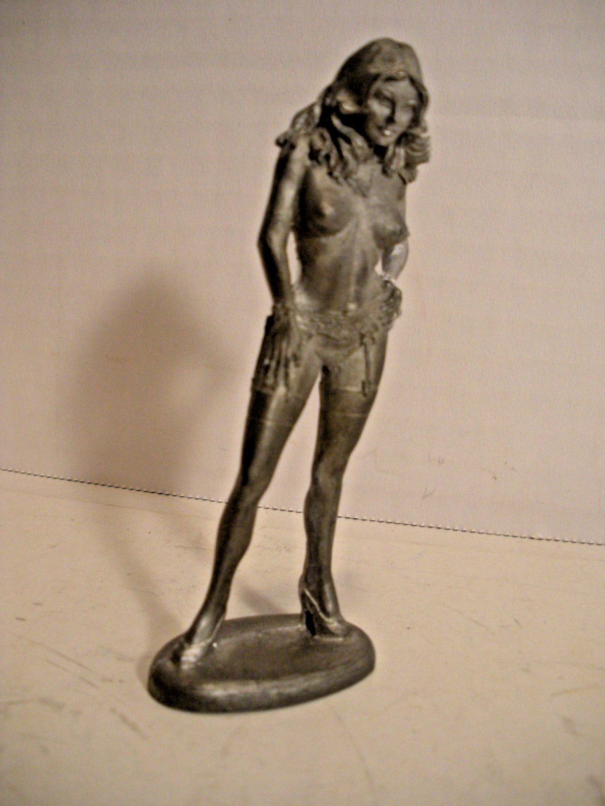 Vintage 1976 Superior Models Ray Lamb SG-106 "Deanne" Perth Pewter Figure 4"
