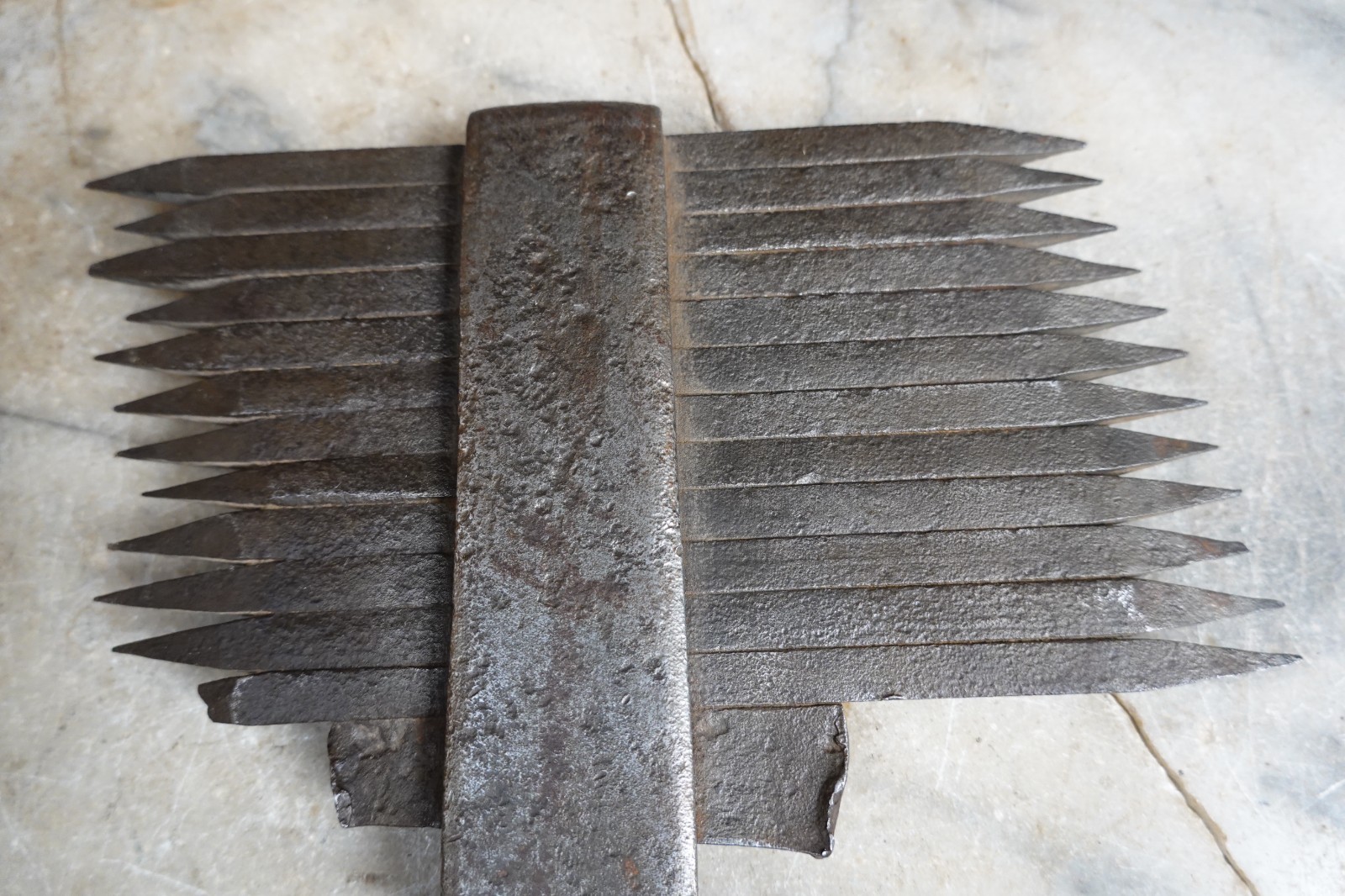 Antique STONE MASON CRANDALL TOOTHED SANDSTONE AXE HAMMER 7lb 10oz ROCK QUARRY